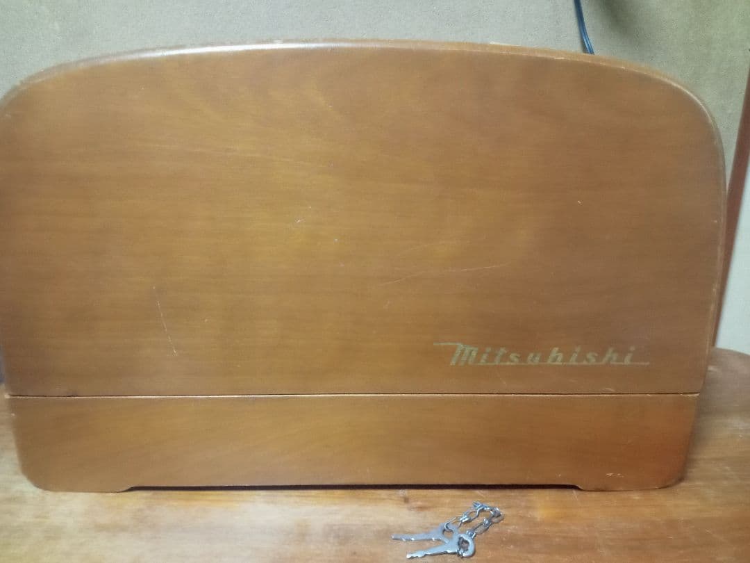 ヴィンテージ MITSUBISHI ミシン HA2