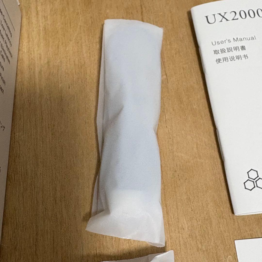 final ワイヤレスヘッドホン UX2000ブラック