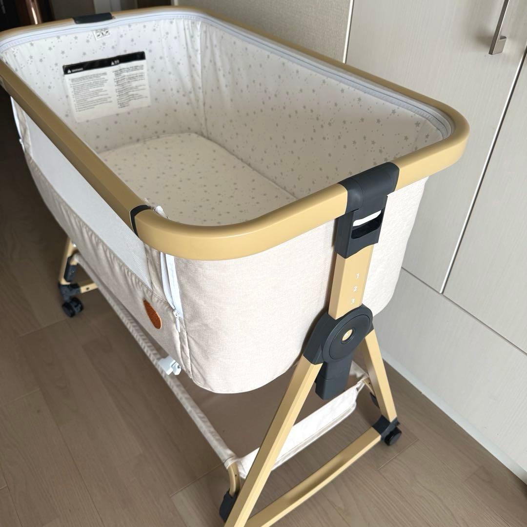 HZDMJベビーベッド＊折り畳み可＊高さ調節可＊ベージュ