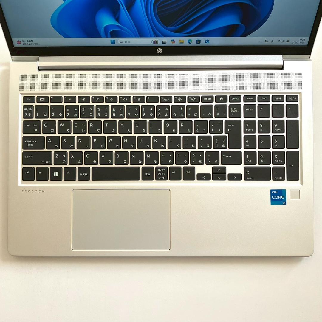 ★美品★ テンキー付き 2022年製 第11世代i5 大画面 HP G26