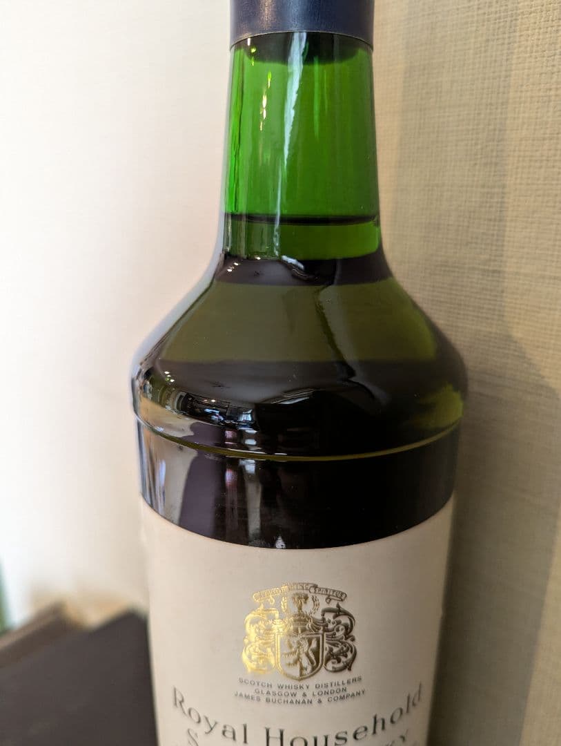 未開栓　ロイヤルハウスホールド 100周年記念ボトル 750ml 木箱付き特級