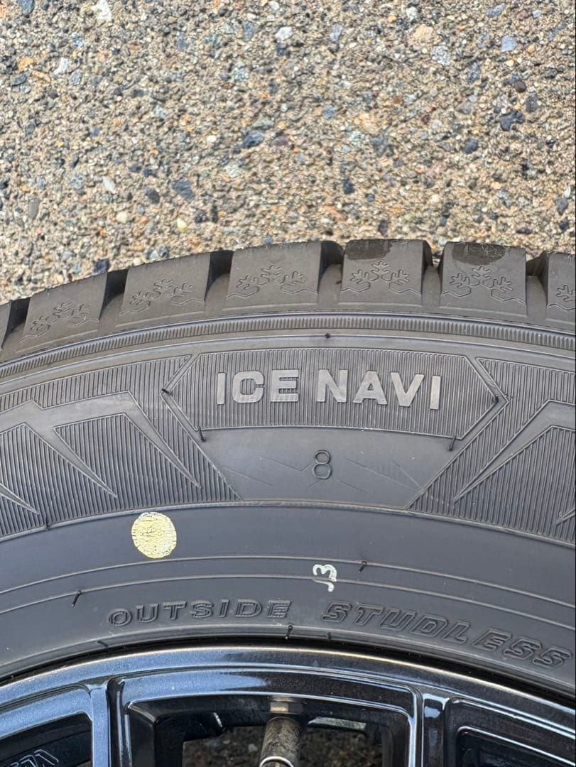 アルファード スタッドレス グッドイヤーアイスナビ8 225/60R17