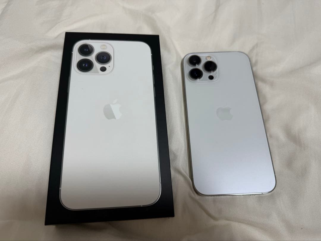 iPhone 13 Pro Max 256GB ホワイト