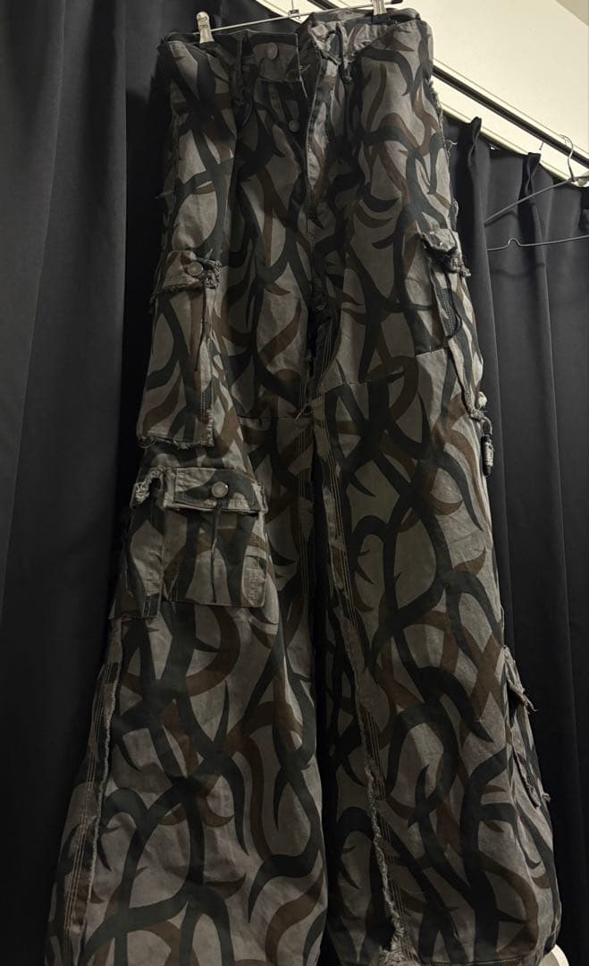 minus トライバルカーゴパンツ