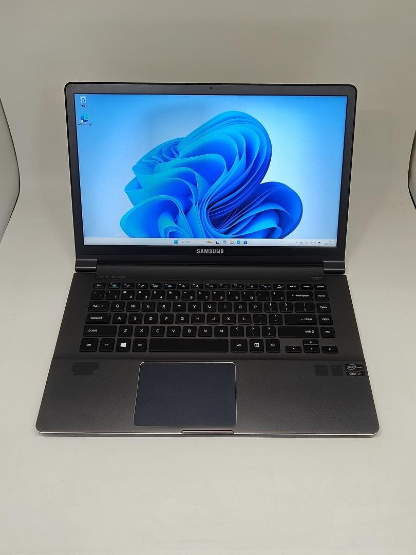 【SAMSUNG】爆速 Corei7/SSD256GB ノートPC 16GBB1