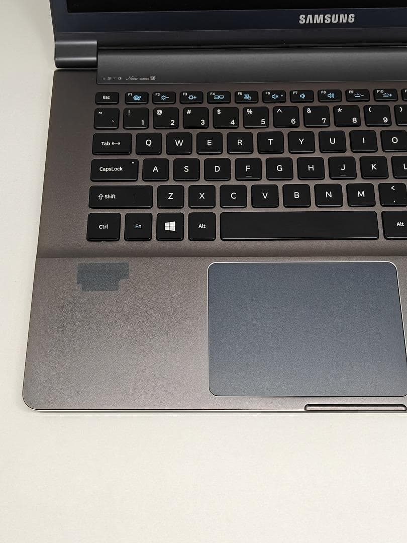 【SAMSUNG】爆速 Corei7/SSD256GB ノートPC 16GBB1