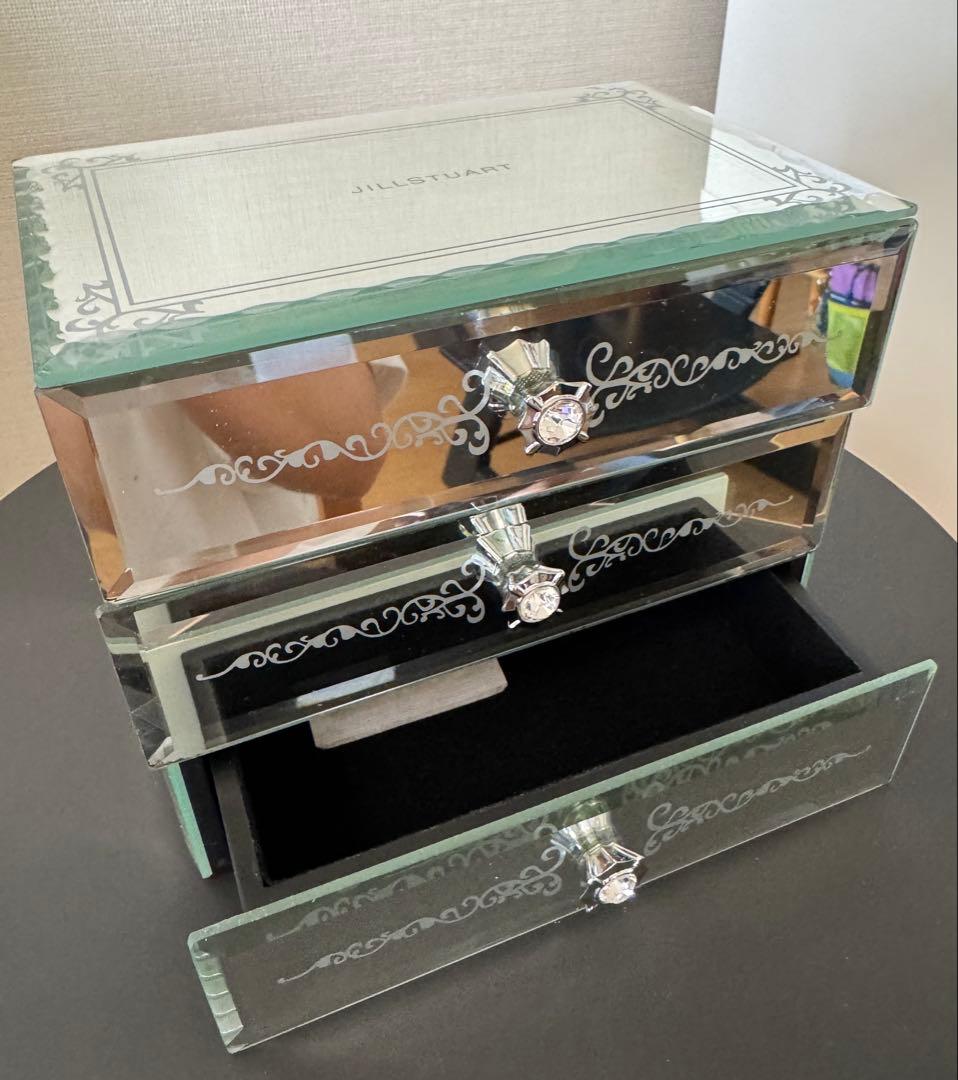 【新品未使用】ジルスチュアート　ノベルティ　ミラーチェスト　3段