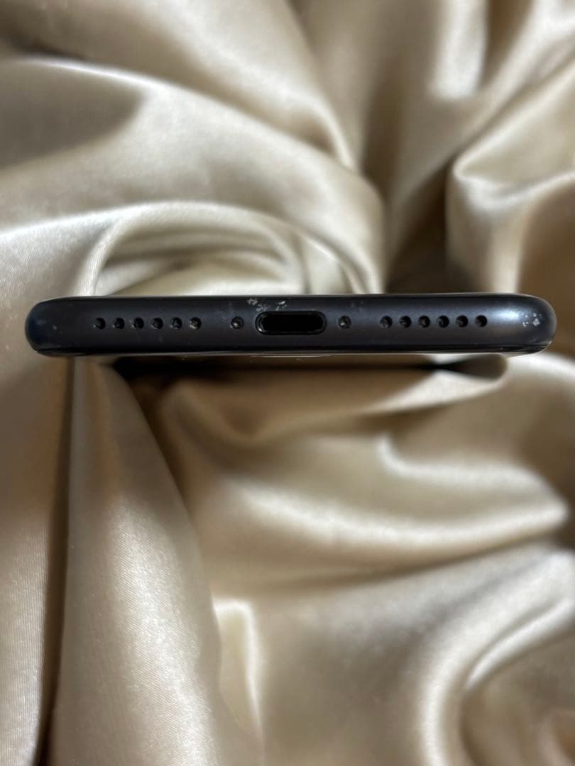 Apple iPhone8 スペースグレイ 【128GB】