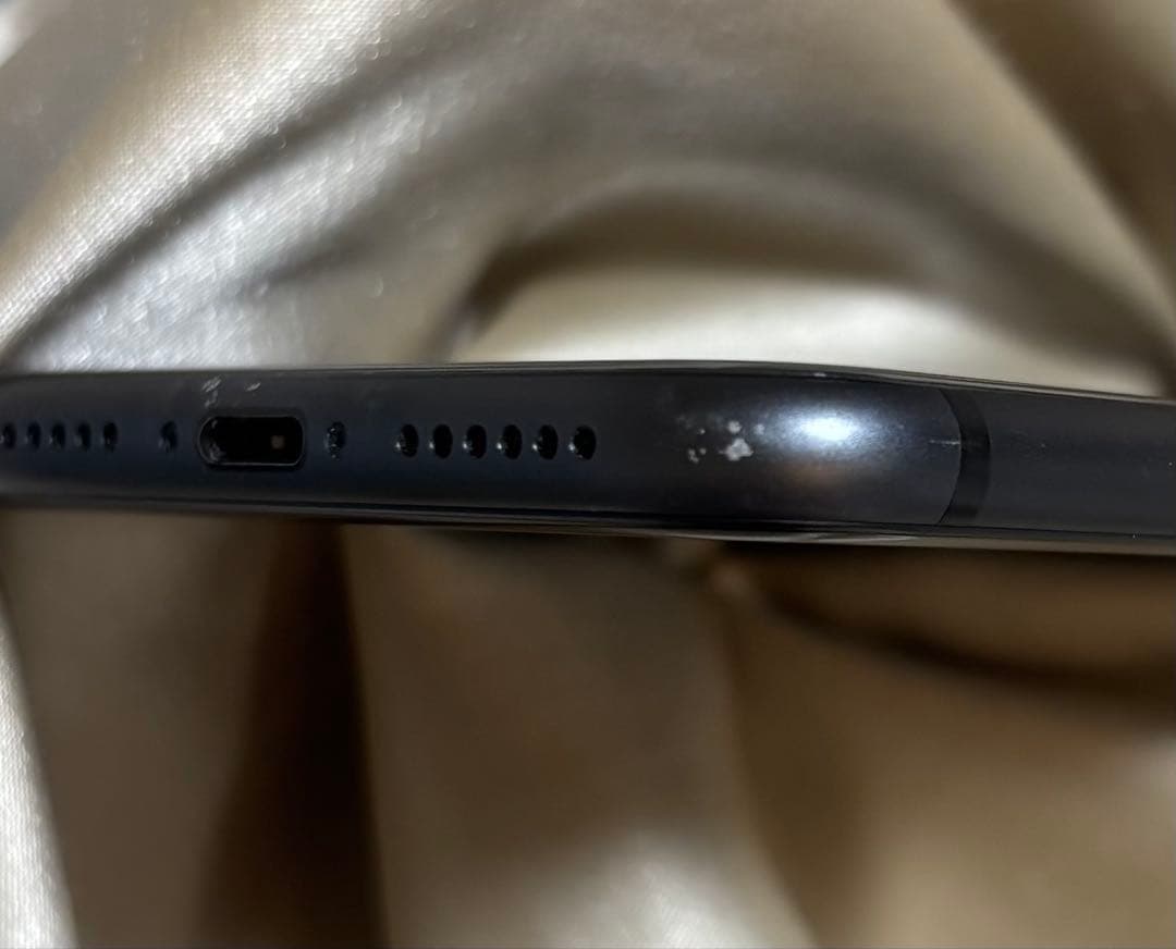 Apple iPhone8 スペースグレイ 【128GB】