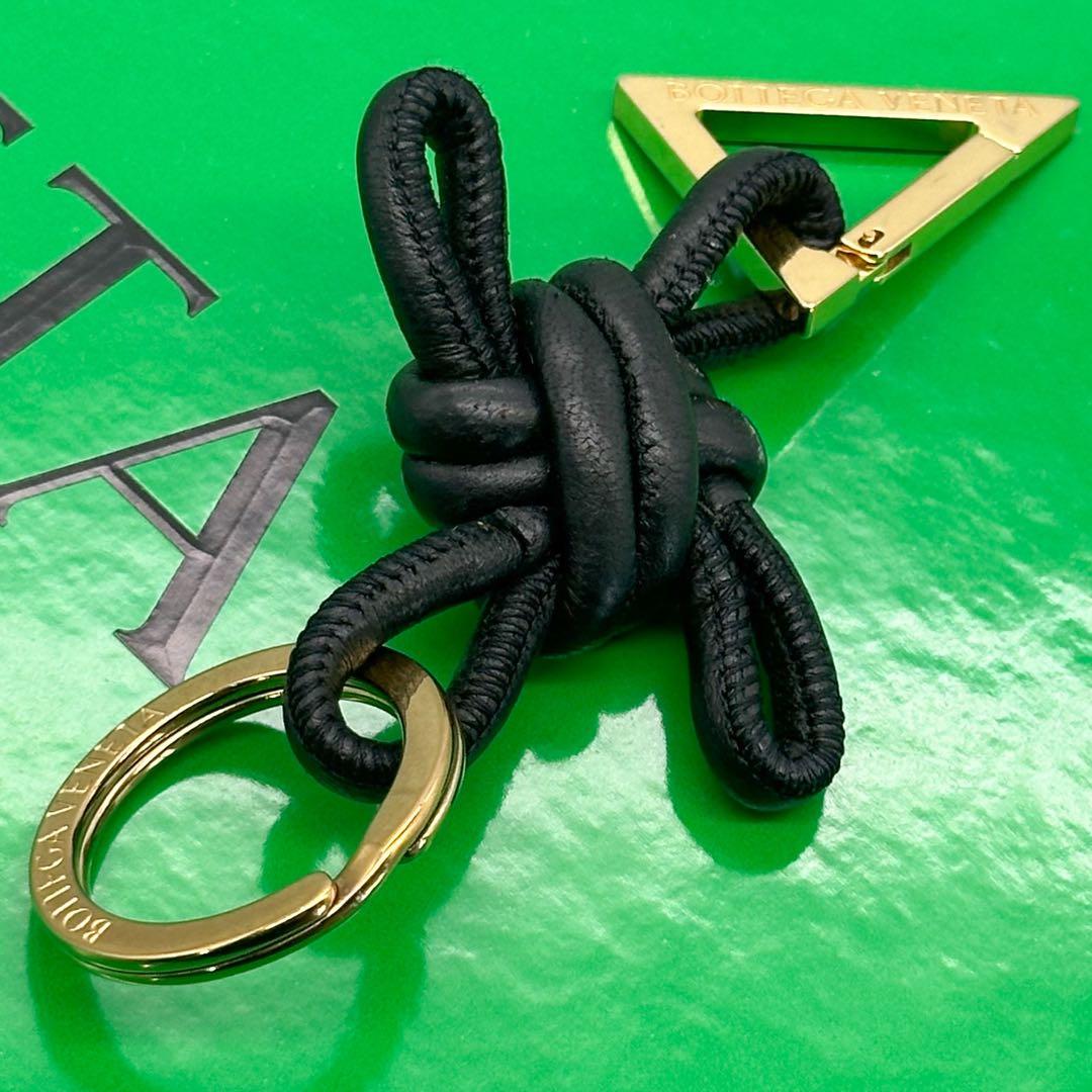 ボッテガ ヴェネタ トライアングル キーホルダー キーリング バッグチャーム
