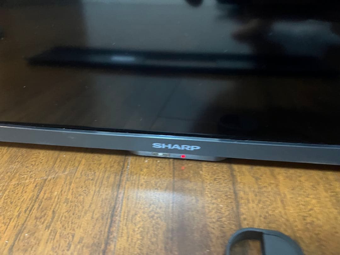 【美品】SHARP AQUOS 42V型 4Kテレビ 2023年製 画面割れ