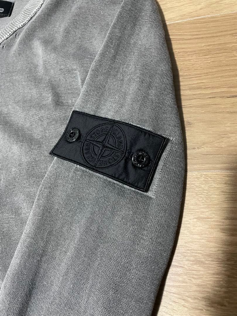 STONE  グレー Vネックセーター M