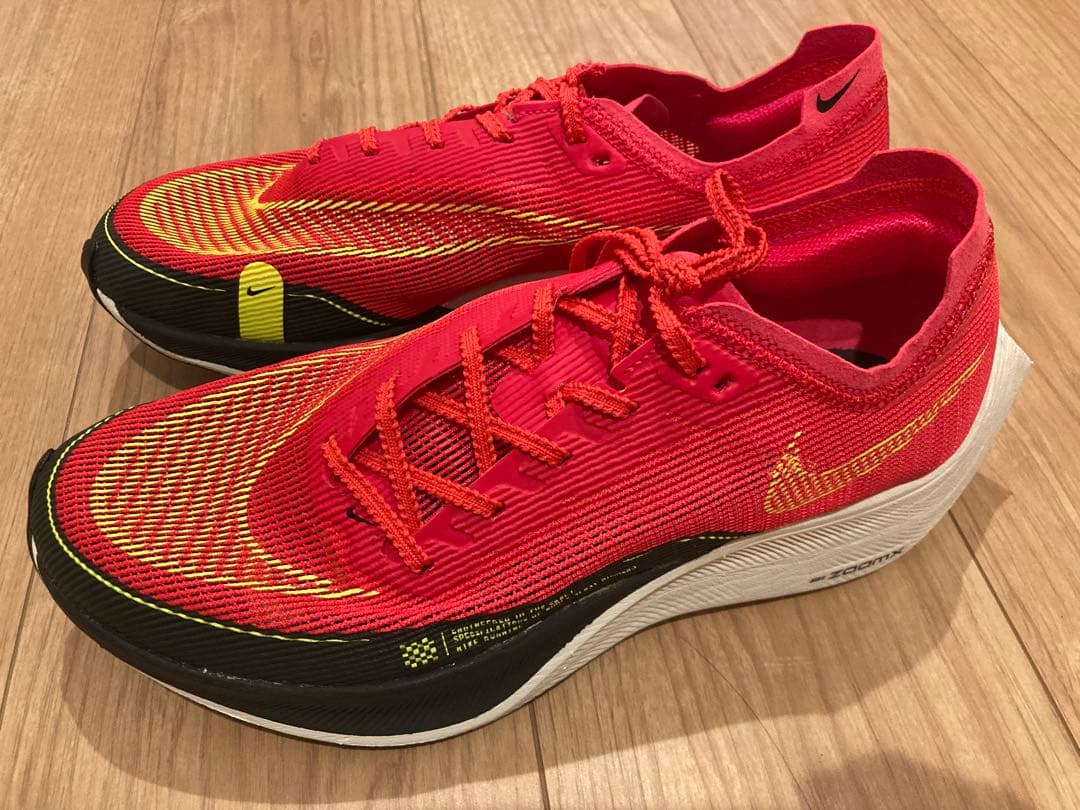 タイムセール(未使用)NIKE ズームXヴェイパーフライネクスト2% 27cm