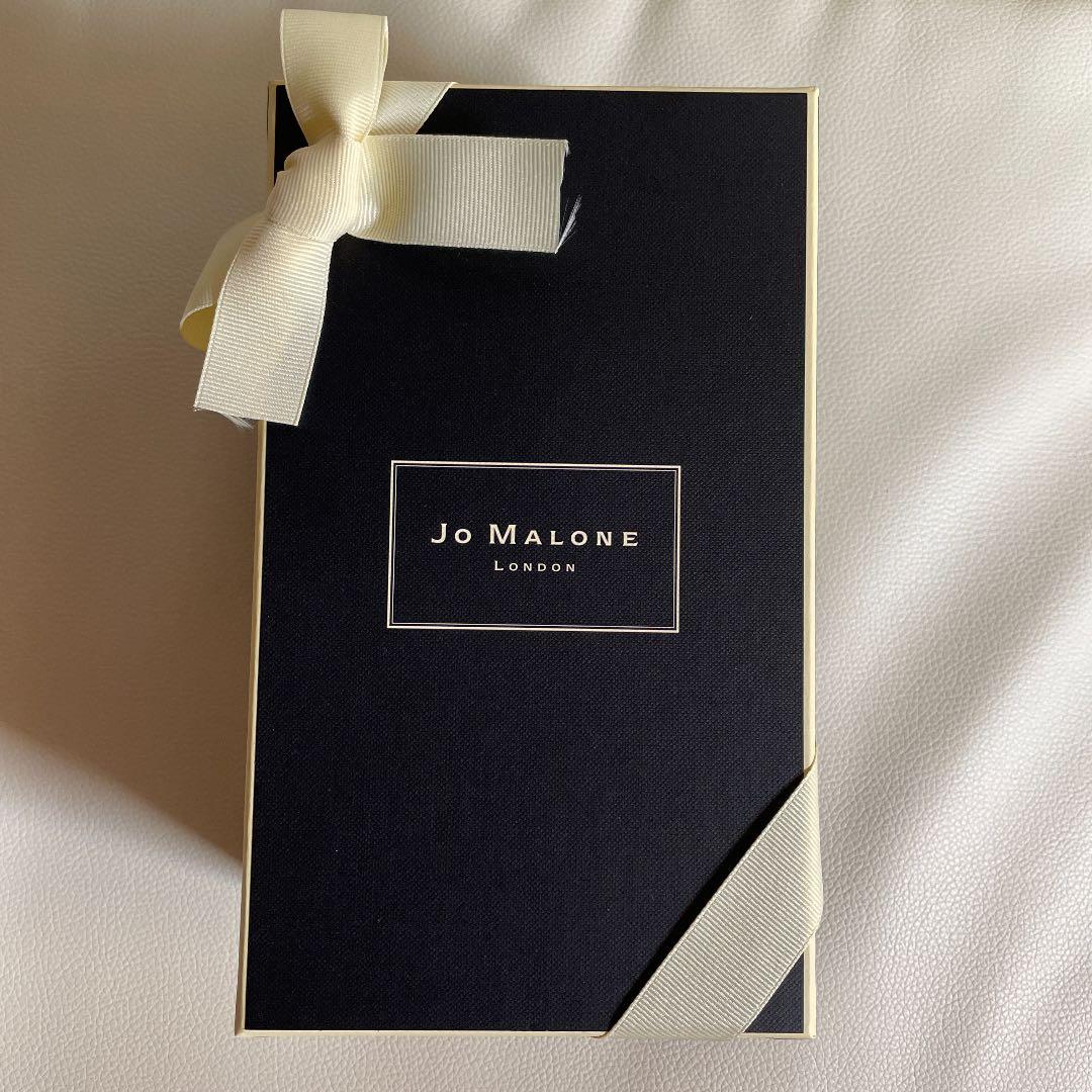 新品未使用　Jo Maloneキャンドル イングリッシュペア&フリージア