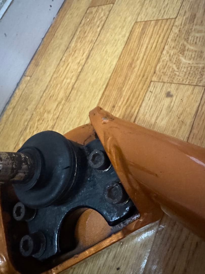 クラウン210 アッパーアーム