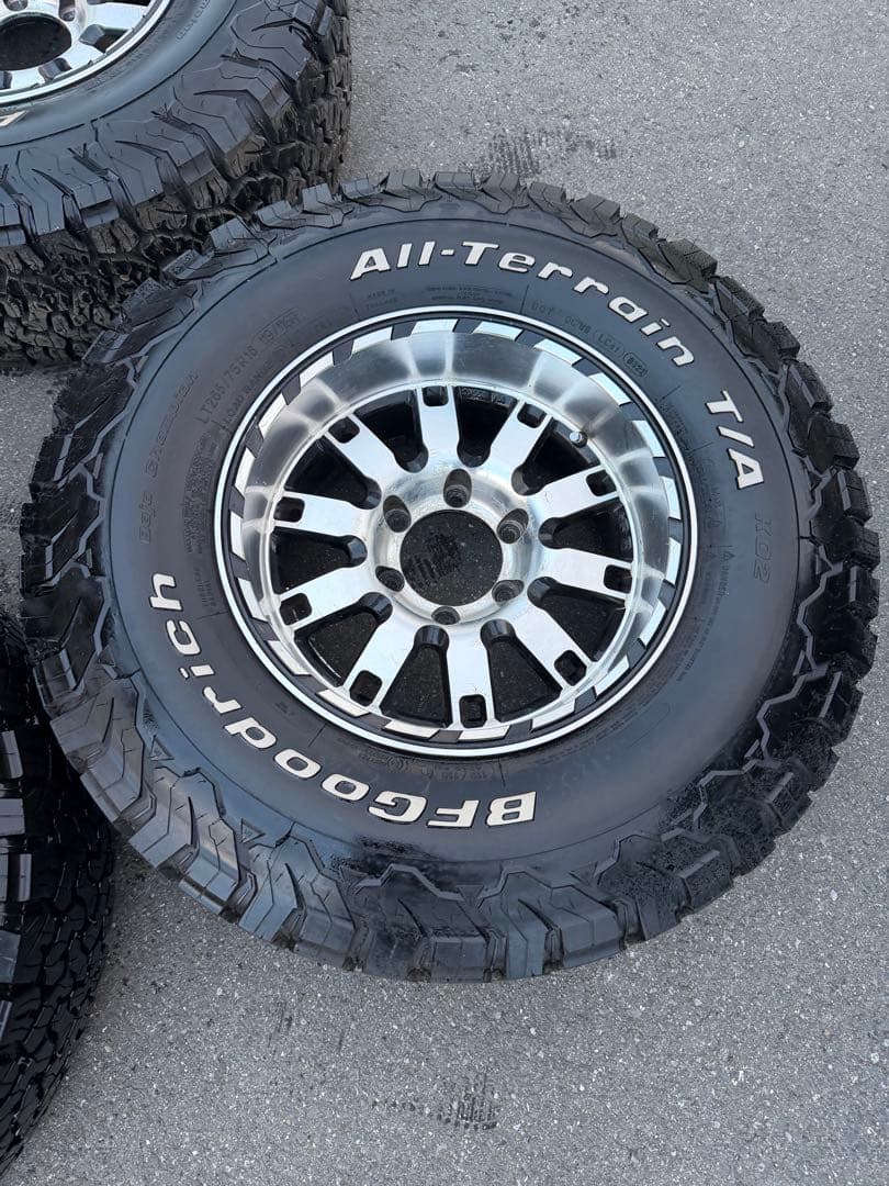 ランクル用タイヤホイール 4本セット LT265/75R16 8J 2022年