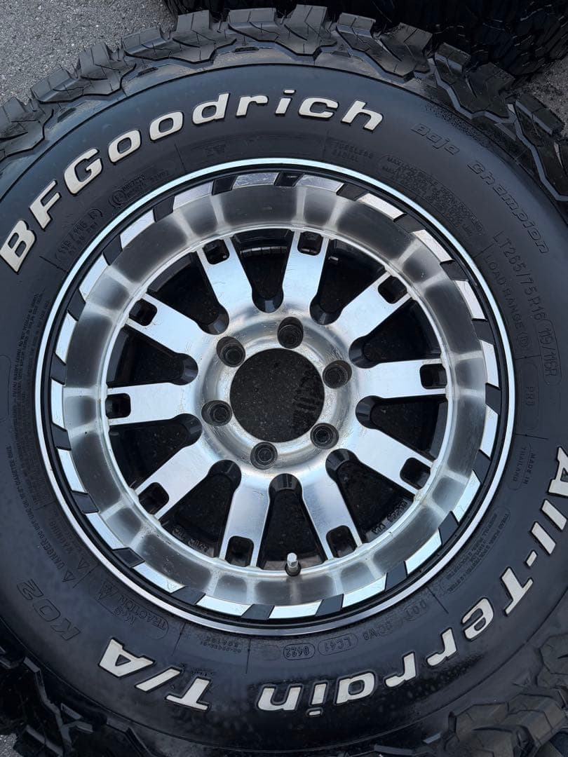 ランクル用タイヤホイール 4本セット LT265/75R16 8J 2022年