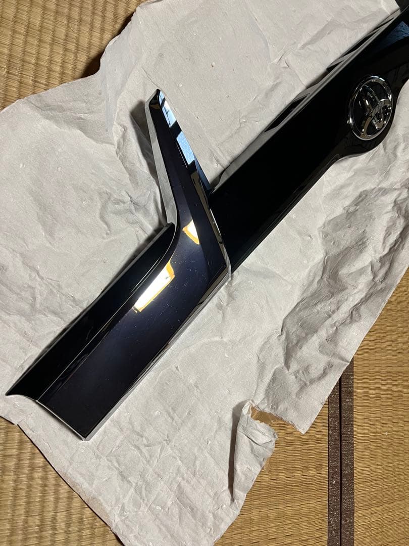 エスクァイア 80後期 リアガーニッシュ ノア ヴォクシー