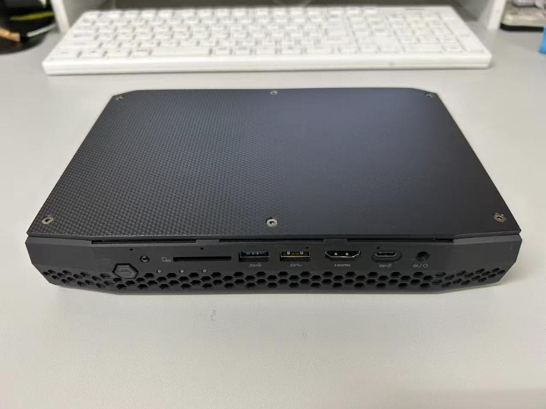 Intel NUC Kit NUC8i7HVK 16GB/SSD512GB 美品