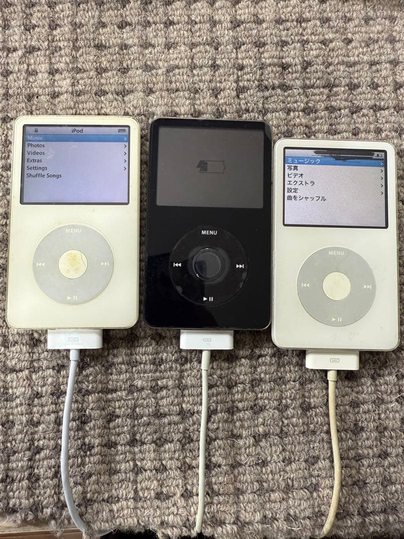 Apple iPod 30GB A1136 第5世代　3台　ジャンク