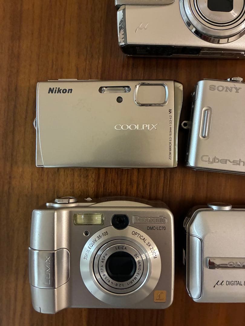 デジカメ　5台