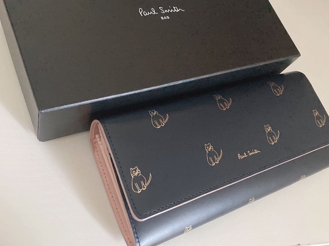 Paul Smith ネコ柄 長財布