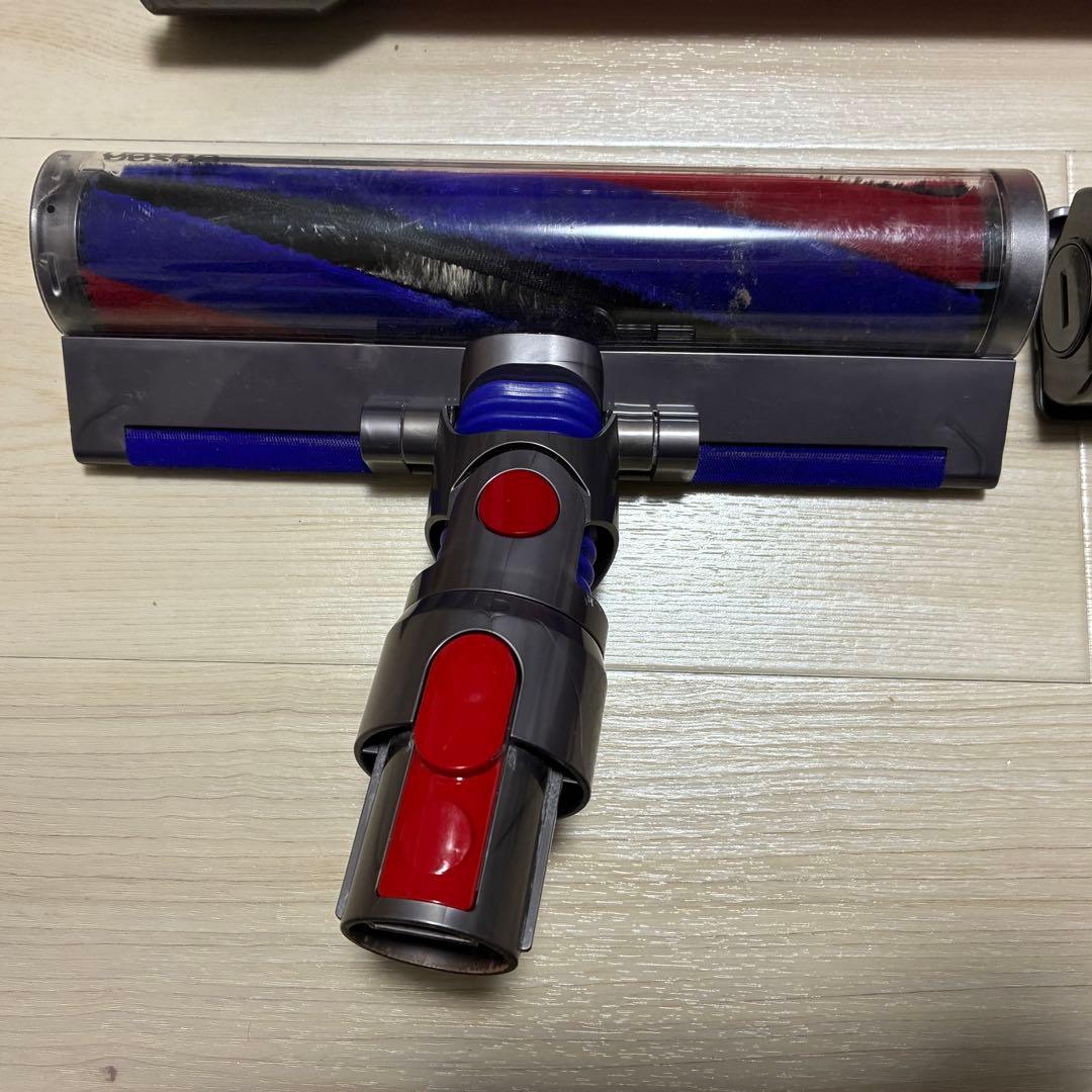 ※CQQQQ（本体のみ）Dyson V8 Slim Fluffy+