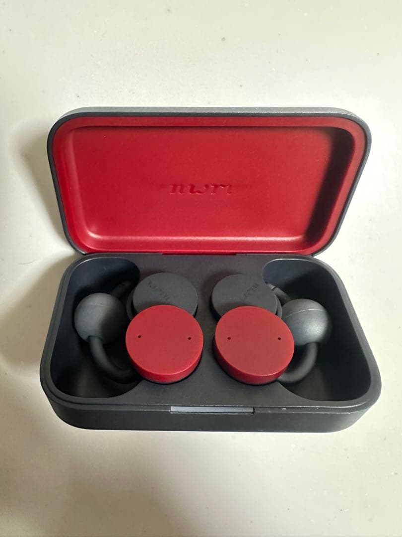 イヤホン nwm DOTS