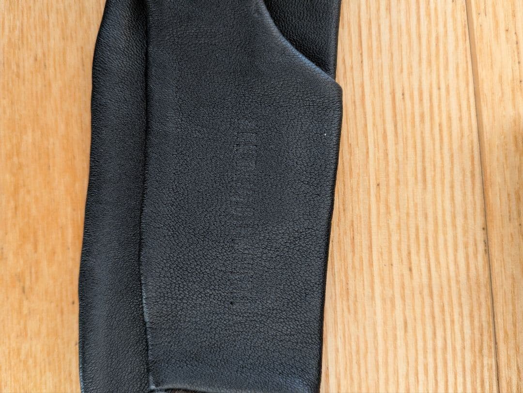 m*e様 希少レア　ANN DEMEULEMEESTER 　レザーヘッドバンド