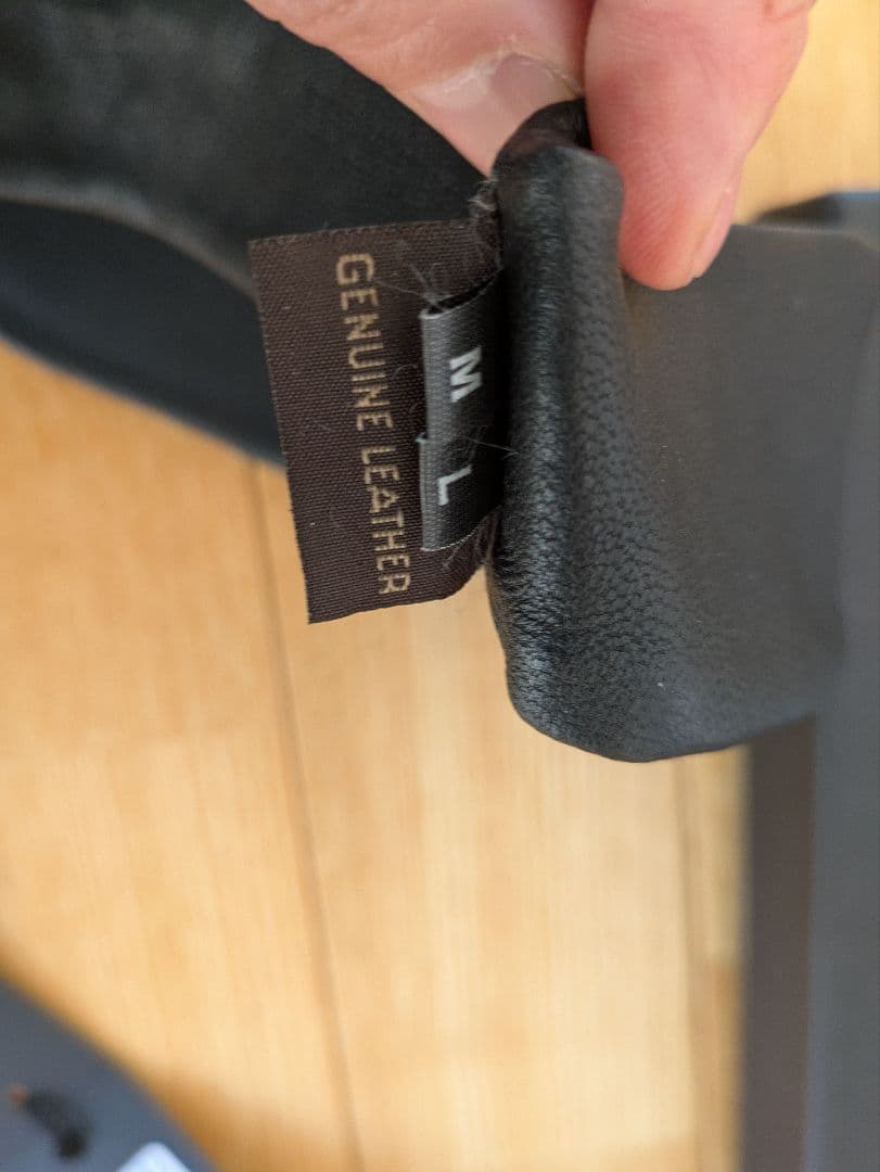 m*e様 希少レア　ANN DEMEULEMEESTER 　レザーヘッドバンド