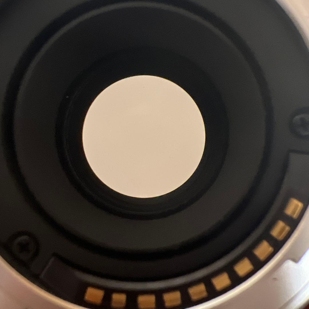 Carl Zeiss Planar Touit 32mm f1.8/Xマウント