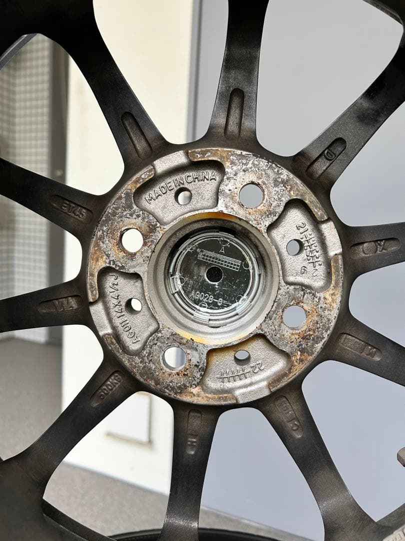 14インチ ブイエモーションホイールセット　タイヤ付