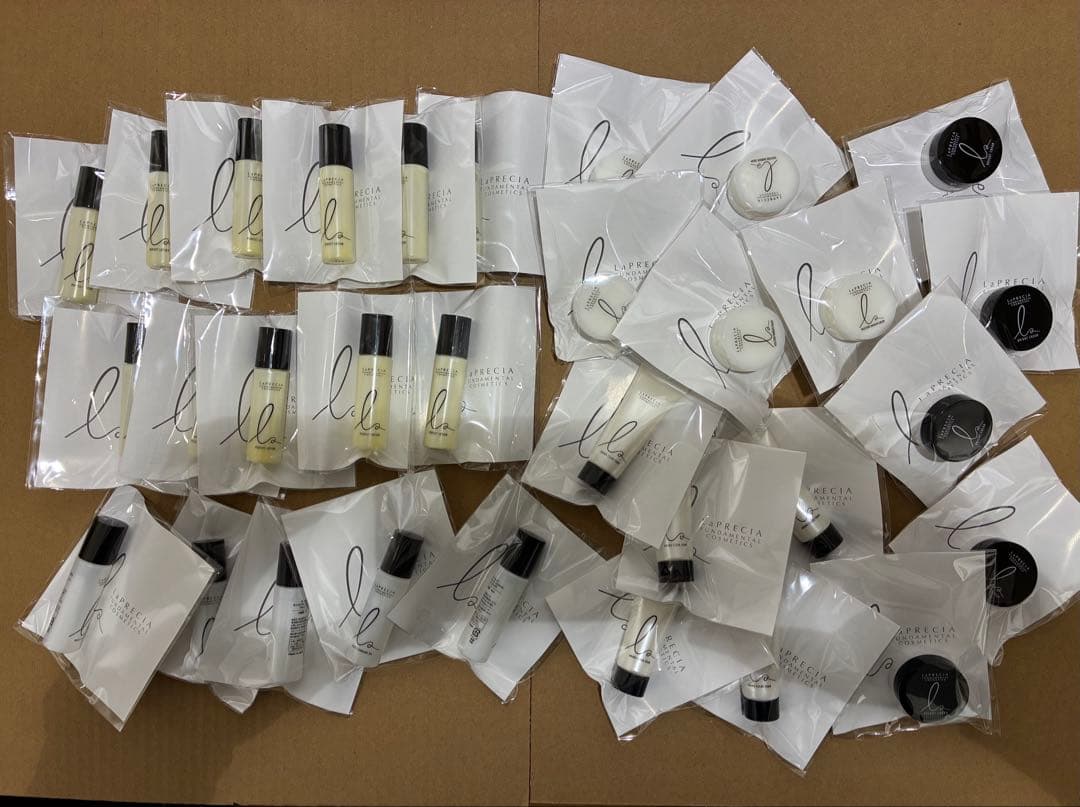 キウラ・プレシア クレンジング・洗顔・化粧水・クリーム2種合計31個セット