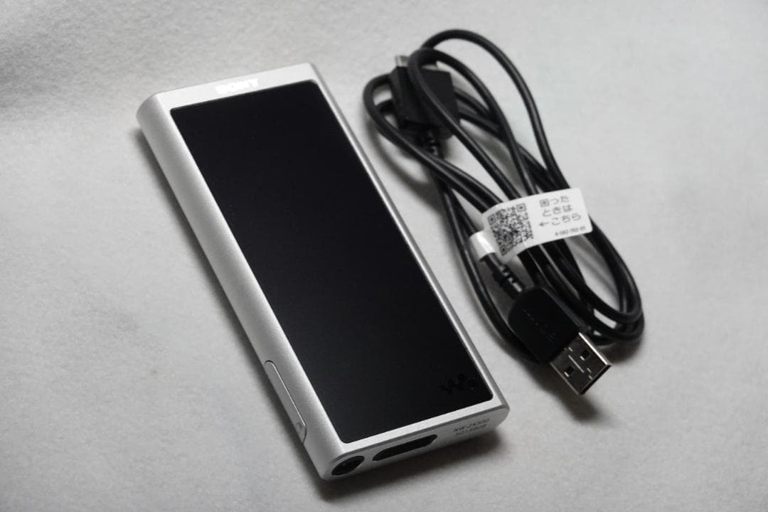 【美品/再生313時間】ウォークマンNW-ZX300シルバー　付属品完備