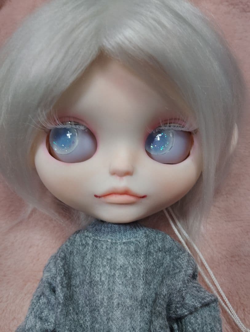 カスタムアイシードール シルバーヘアの男の子 アウトフィット付き