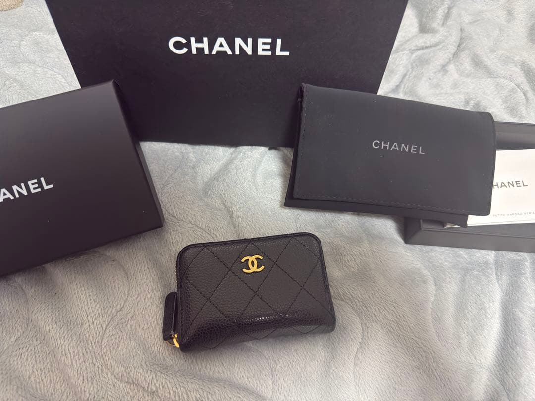 シャネルCHANEL クラシック ジップ パース