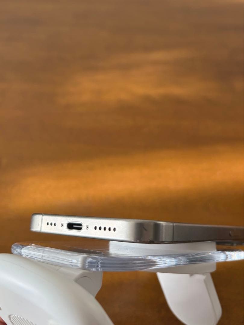 Apple iPhone 15 Pro SIMフリー 128GB 残量88%