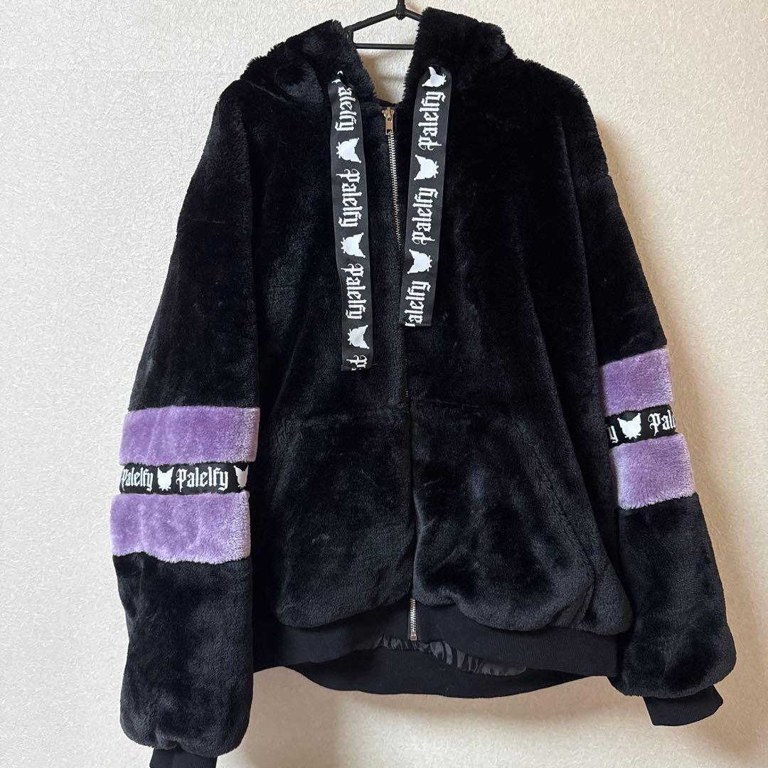 【新品】激レア！クロミ　ボアパーカー　耳付き　ピアス　アウター　モコモコ　刺繍