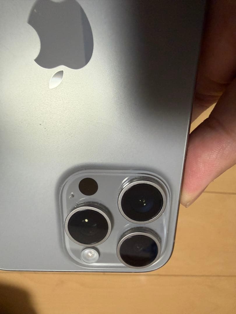 iPhone 15 Pro max ナチュラルチタニウム SIMフリー