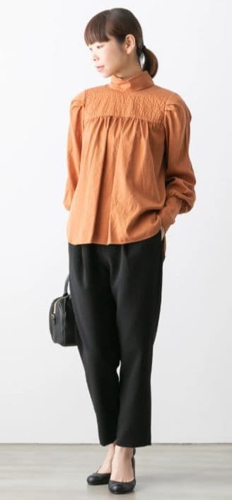 トラバイユ マニュアル ダブルクロス 1タック ストレートパンツ　ブラック　M