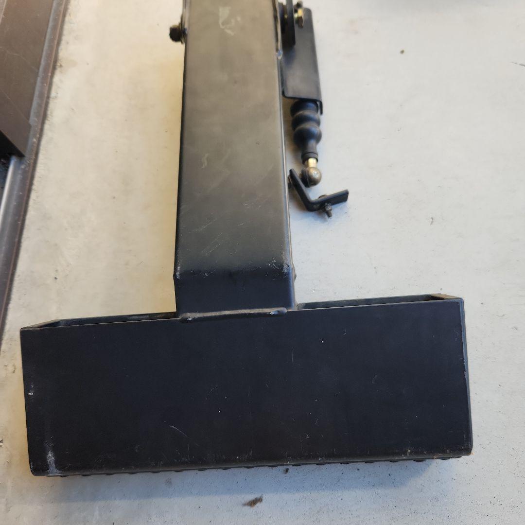 ランドローバー　純正リアステップ