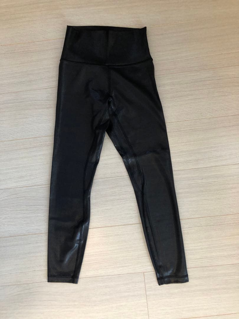 【未使用】ルルレモン　レギンス　黒　S／P