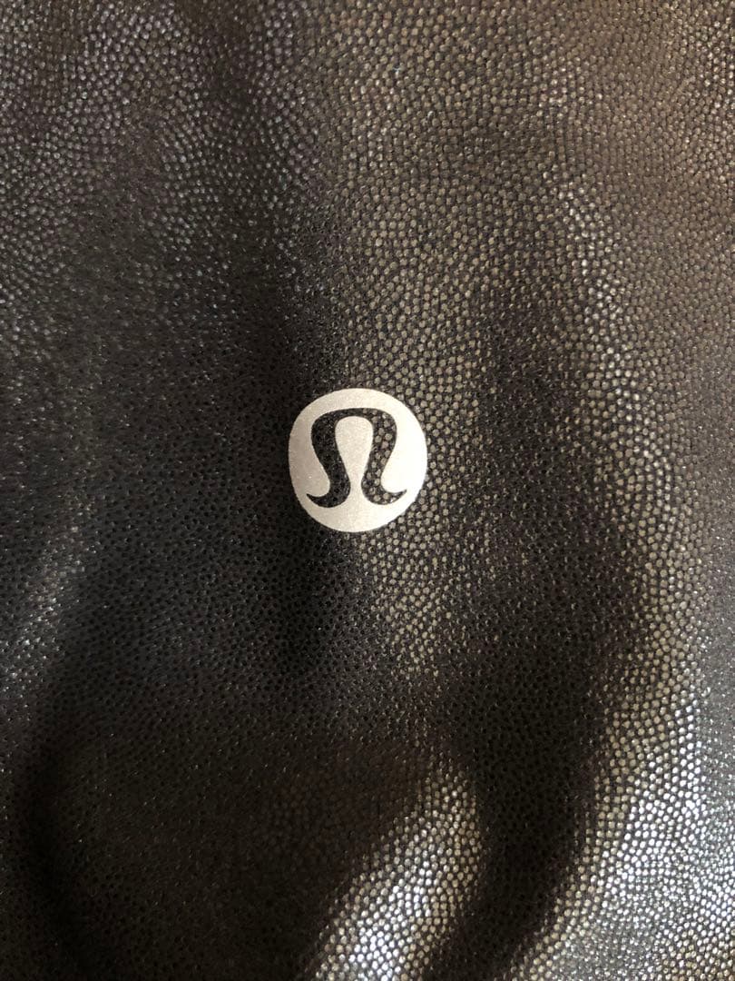 【未使用】ルルレモン　レギンス　黒　S／P