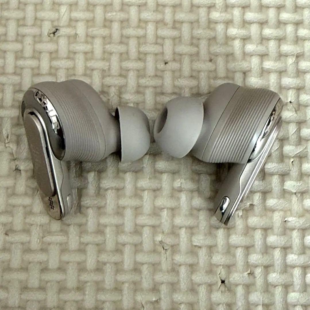 JBL TOUR PRO 3 ワイヤレスイアホン　箱付き　使用約1年