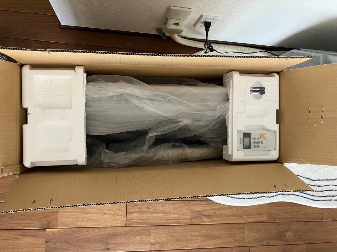 Rinnai 温水ルームヒーター RFM-Y61EB 2024年製