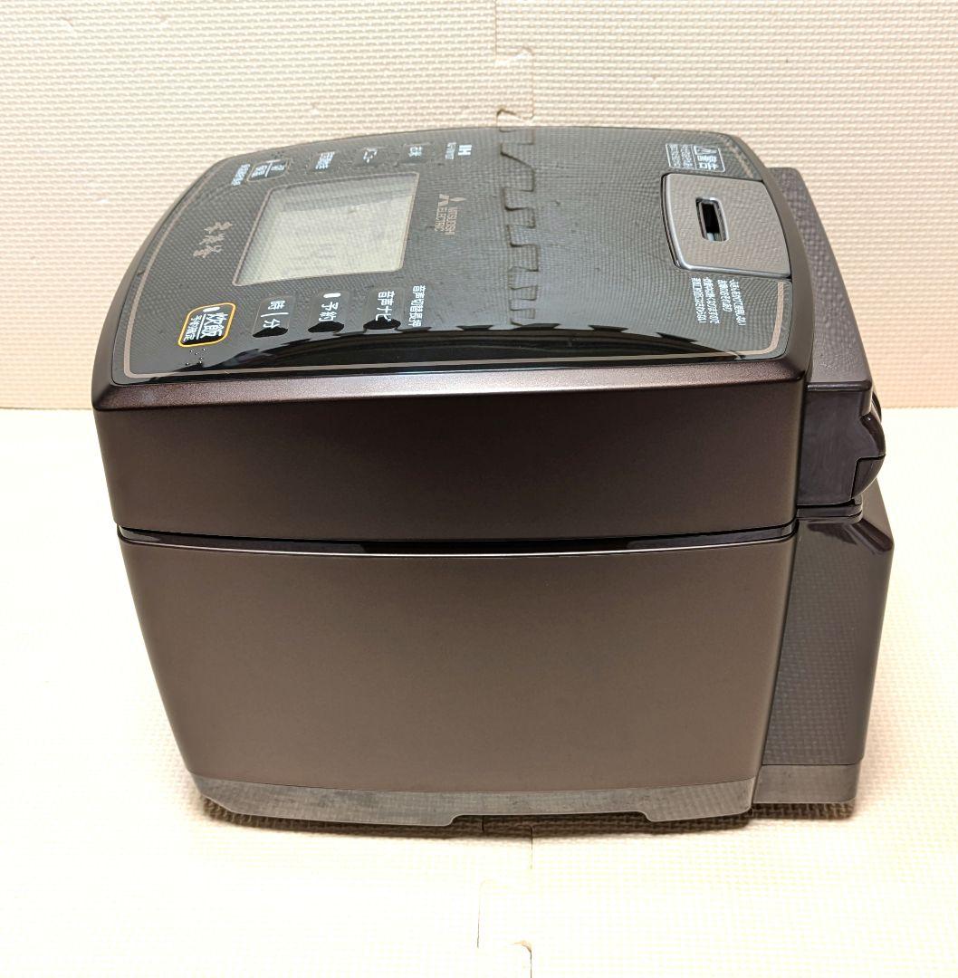 三菱 NJ-VW107-T【本炭釜】2017年製 5.5合IH炊飯器