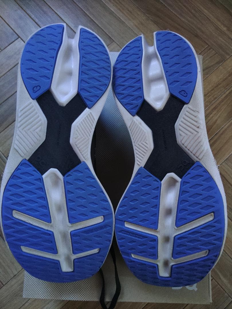 On cloudeclipse 27cm オン クラウドエクリプス