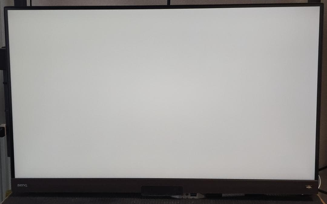 【美品】BenQ EW3280U 32インチ 4K モニター リモコン付属品完備