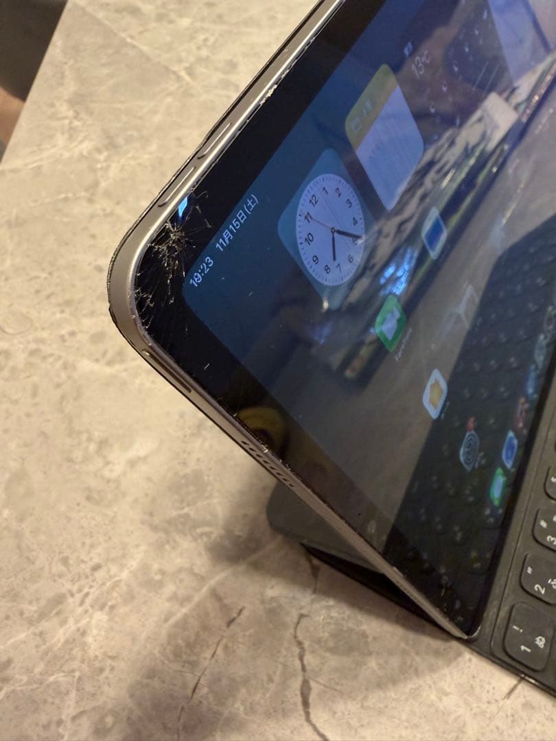 iPad Pro 第4世代256G + Smart Keyboard Folio