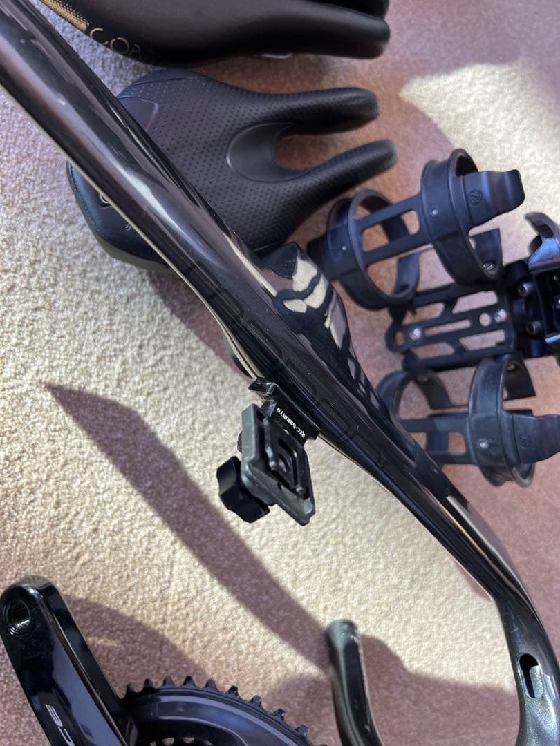 ラ*ン様 DURA-ACEクランクセットとPROFILE DESIGNエアロバー